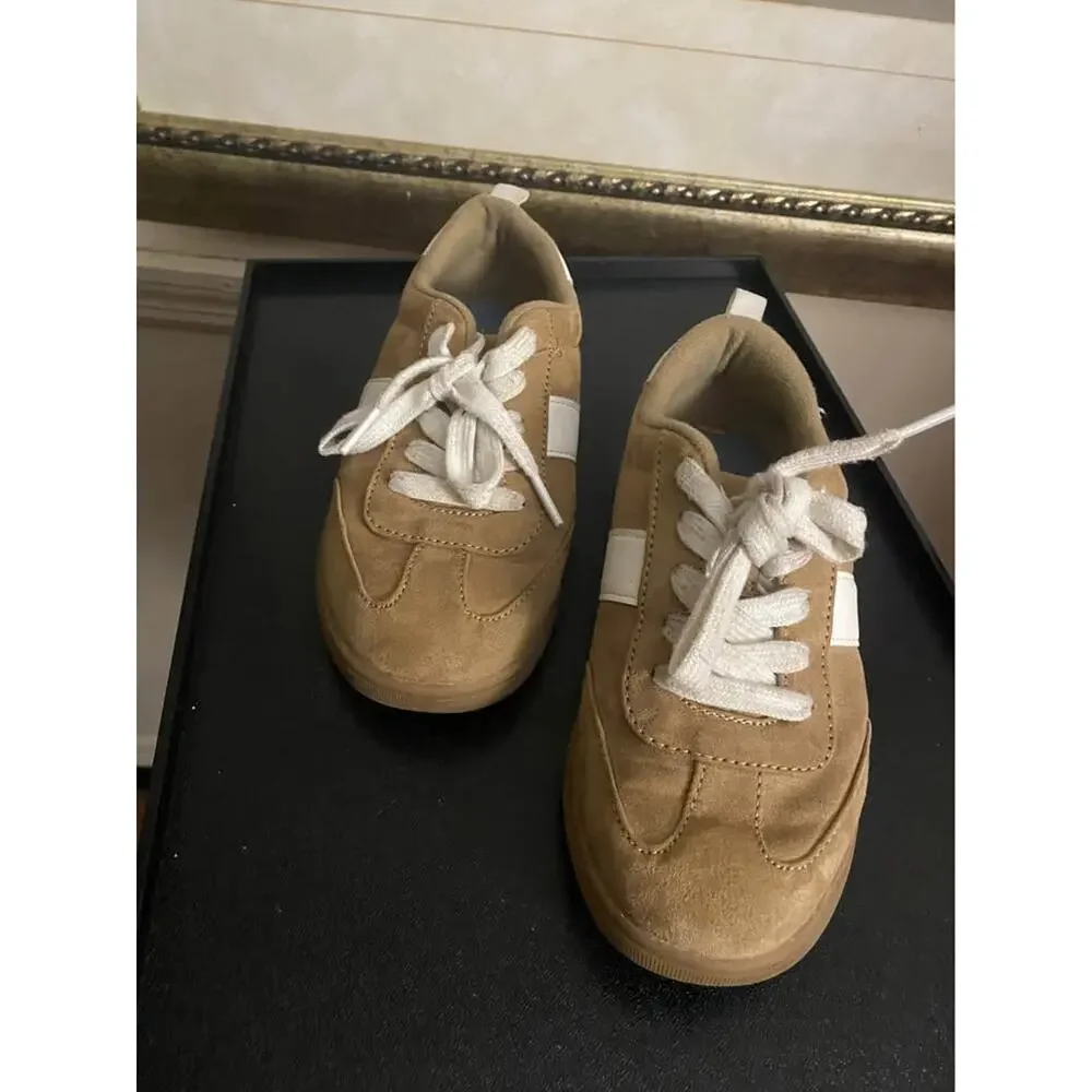 Old Navy Kids’ Tan & White Lace-Up Sneakers – Size 1